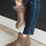 Very G Aryana Boots- Taupe